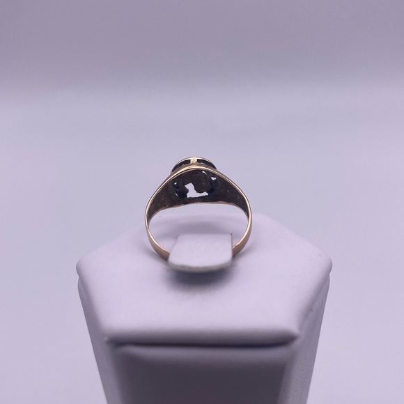 10k yellow gold Horseshoe ring - Picture 6 of 11